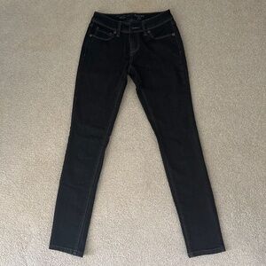 The Limited Skinny Leg 917